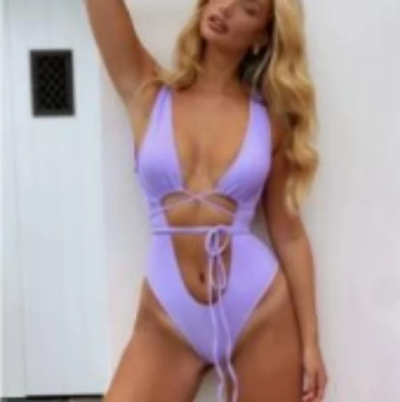 Bathing suit bundle - Picture 7 of 8